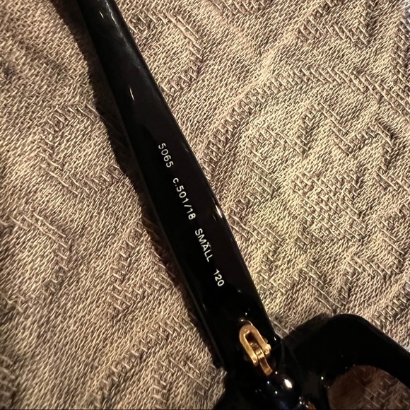 Chanel sunglasses - Picture 5 of 6